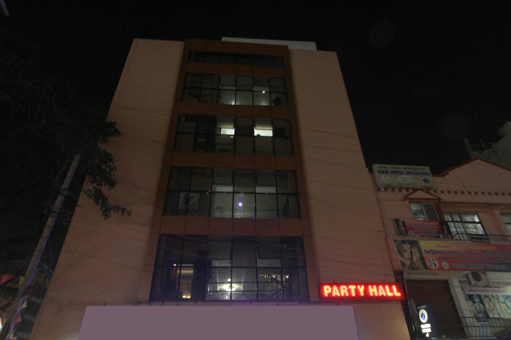 Oyo 19559 Pavithra Paradise Hotel Bangalore
