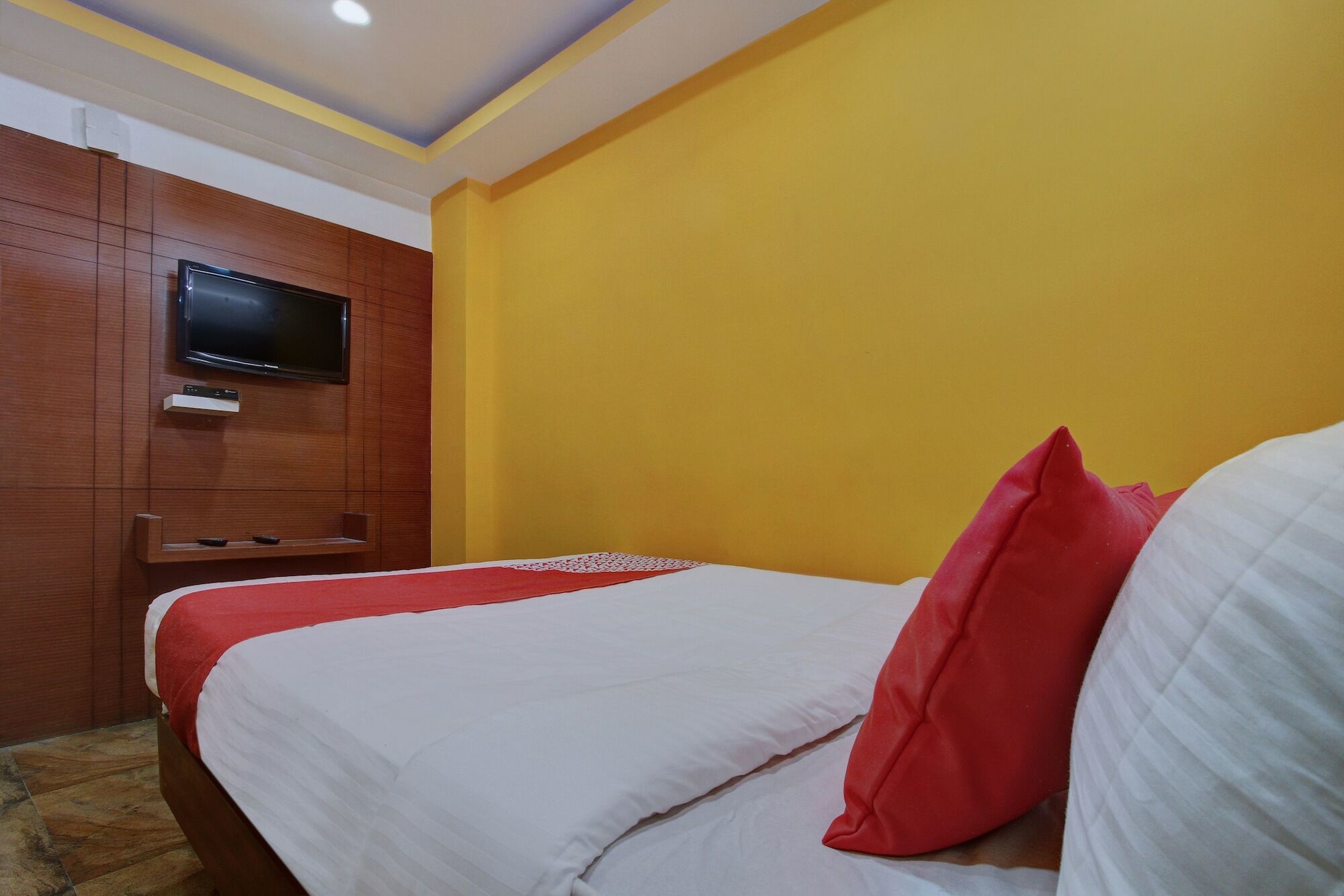Hotel Oyo 19559 Pavithra Paradise