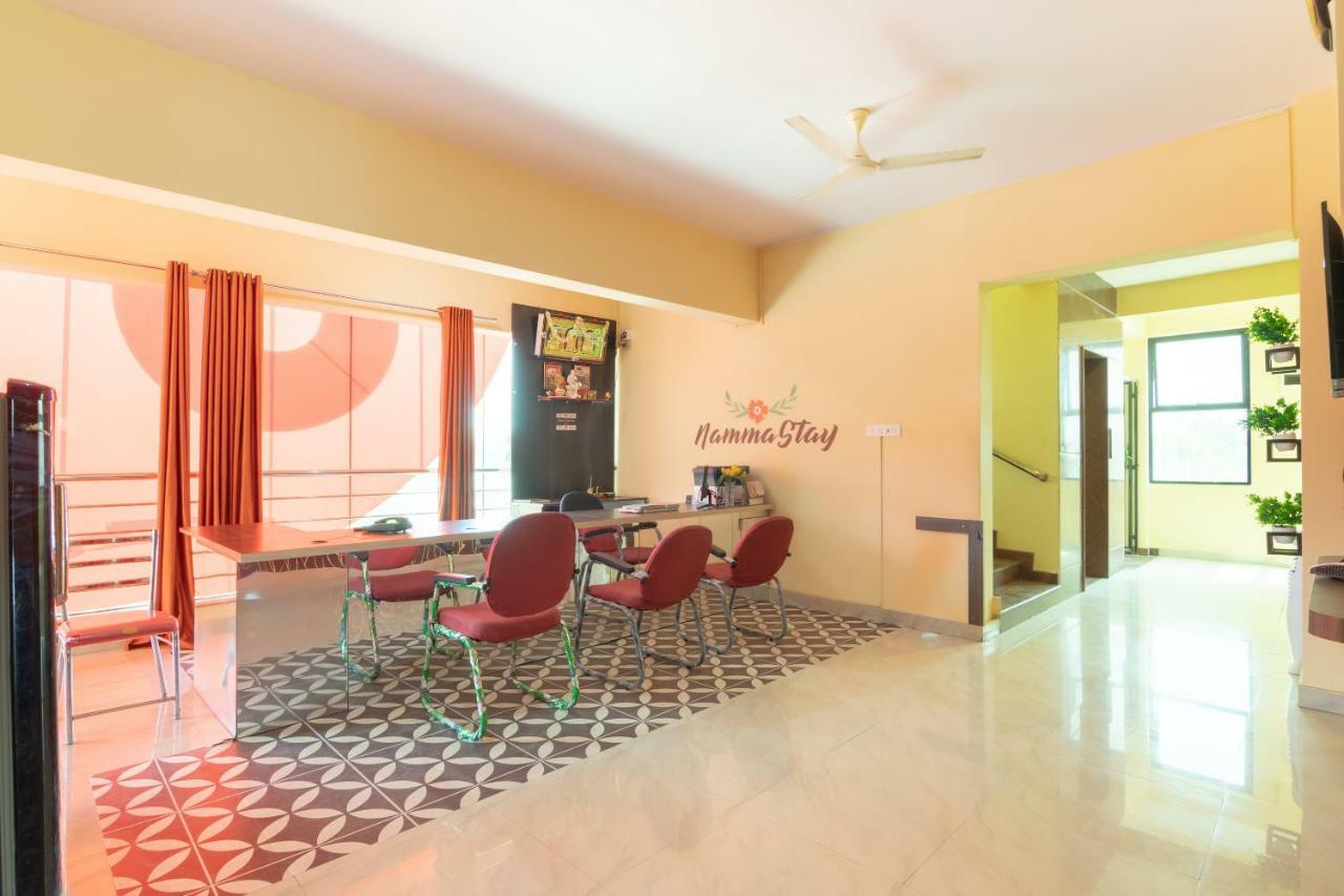 Champion Palace Hotel 3*