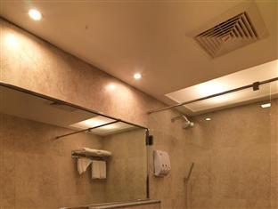 Hotel 24 Tech 3*