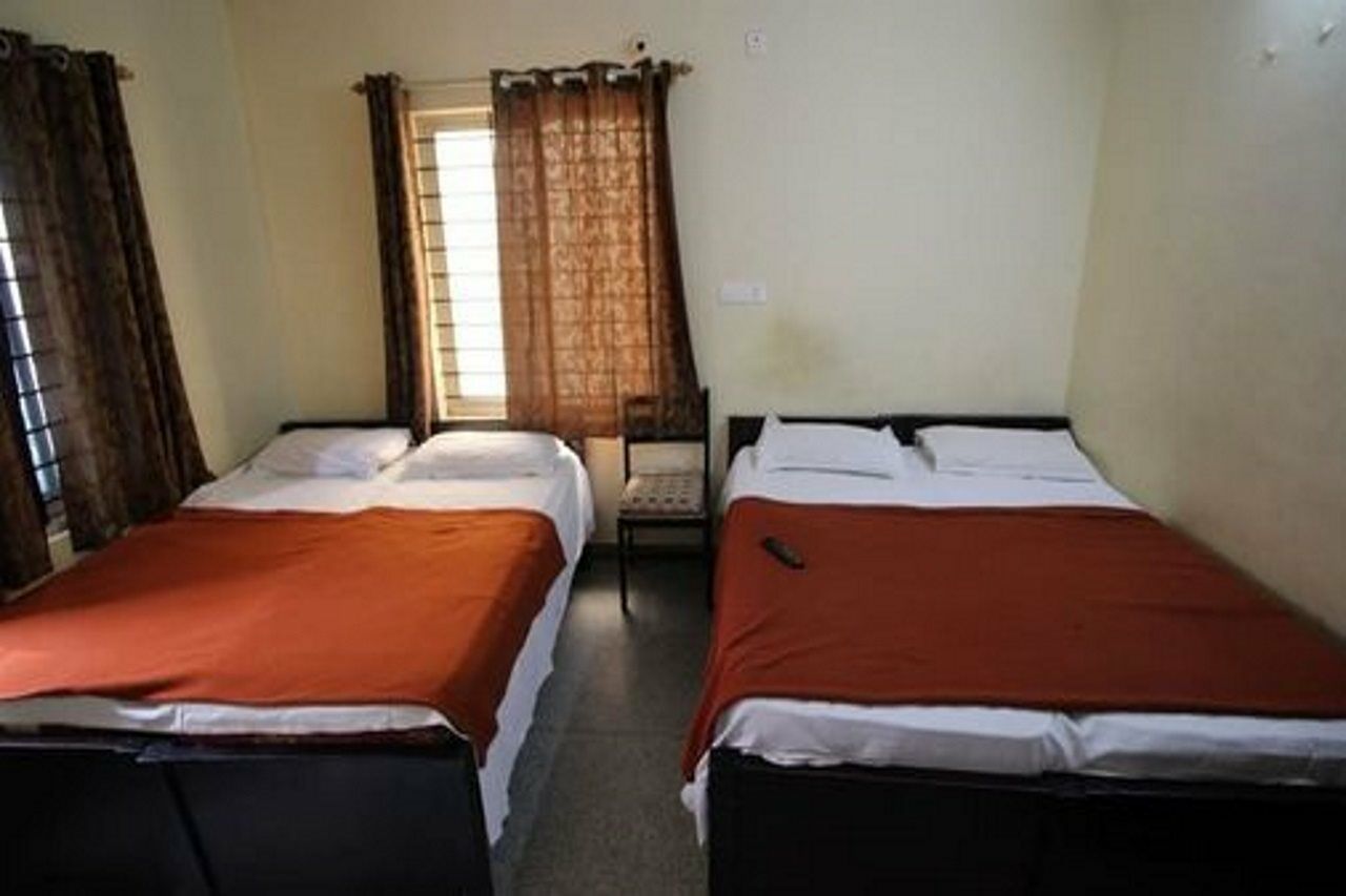 Golden Residency, Gandhi Nagar 2* Bangalore