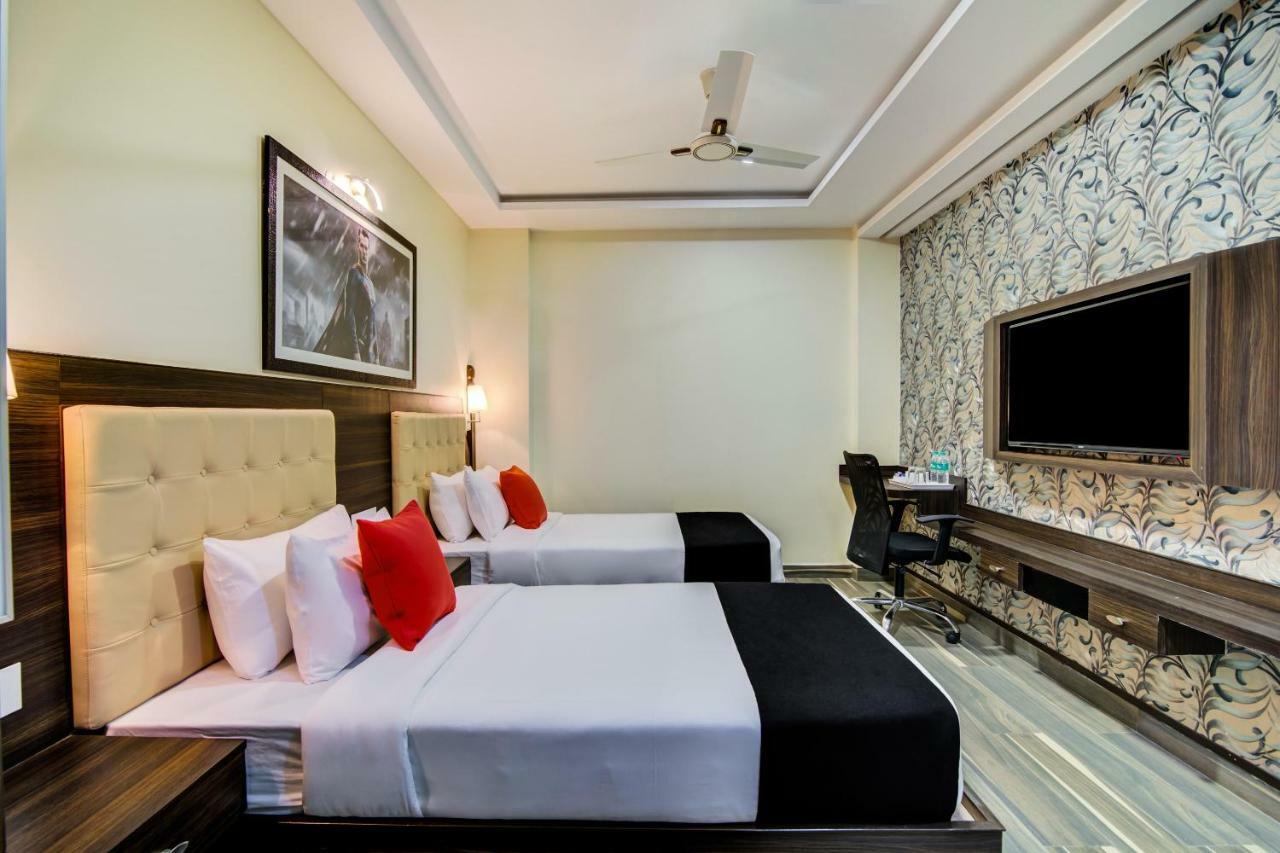 Hotel Capital O 18788 Phoenix &