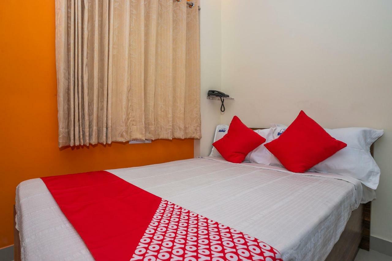 Hotel Oyo 38753 Shri Krishna Nandagokula Bangalore
