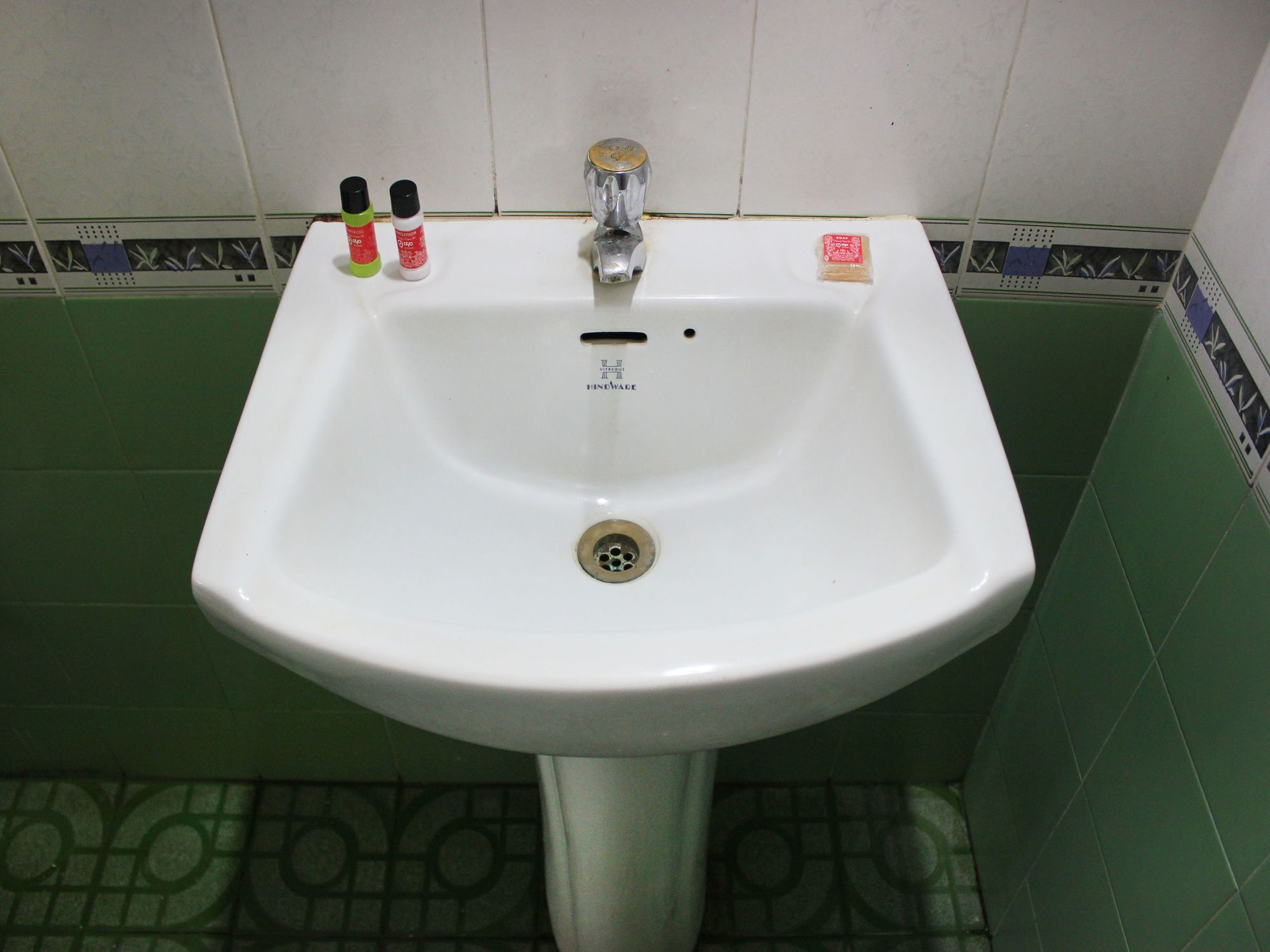 Oyo 2998 Honeydew Habitat Hotel 2*