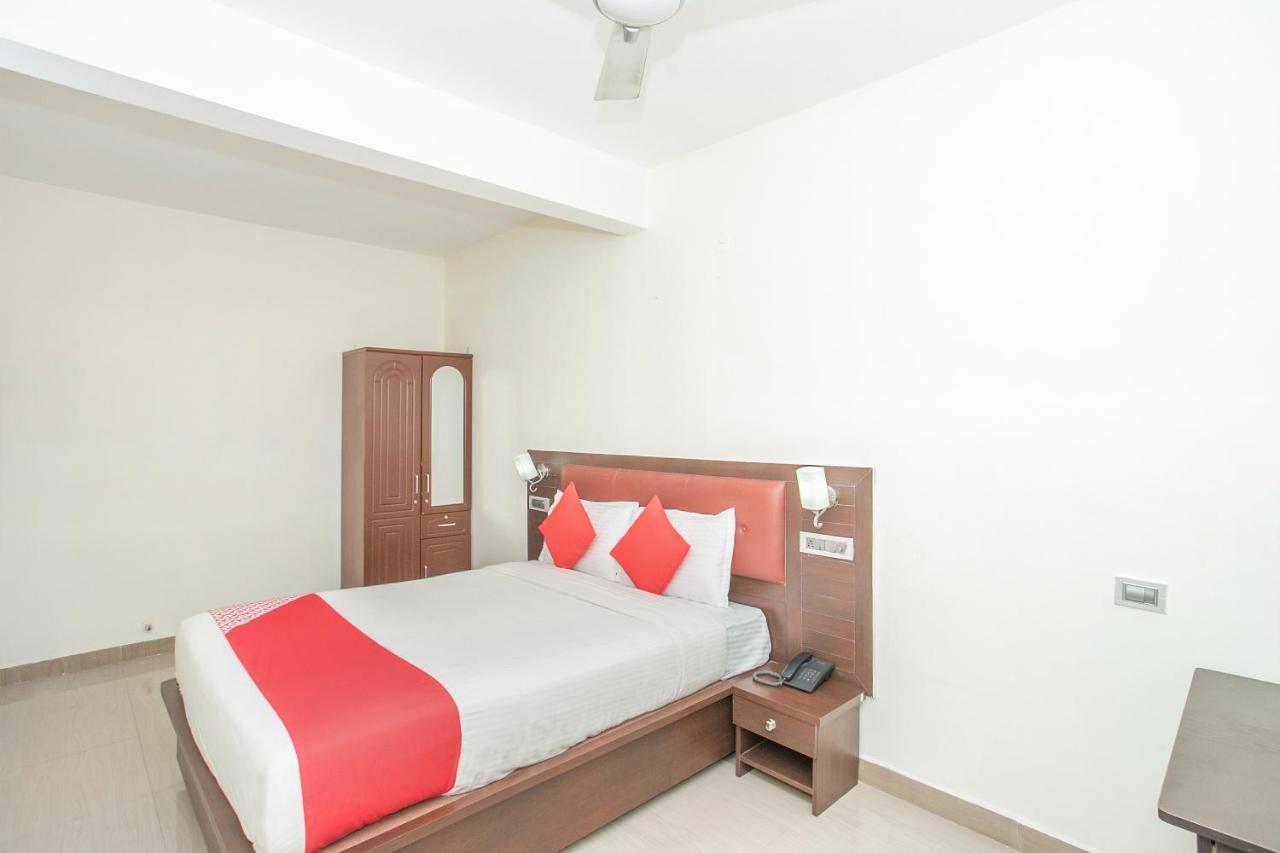 Hotel Oyo 13170 Victory