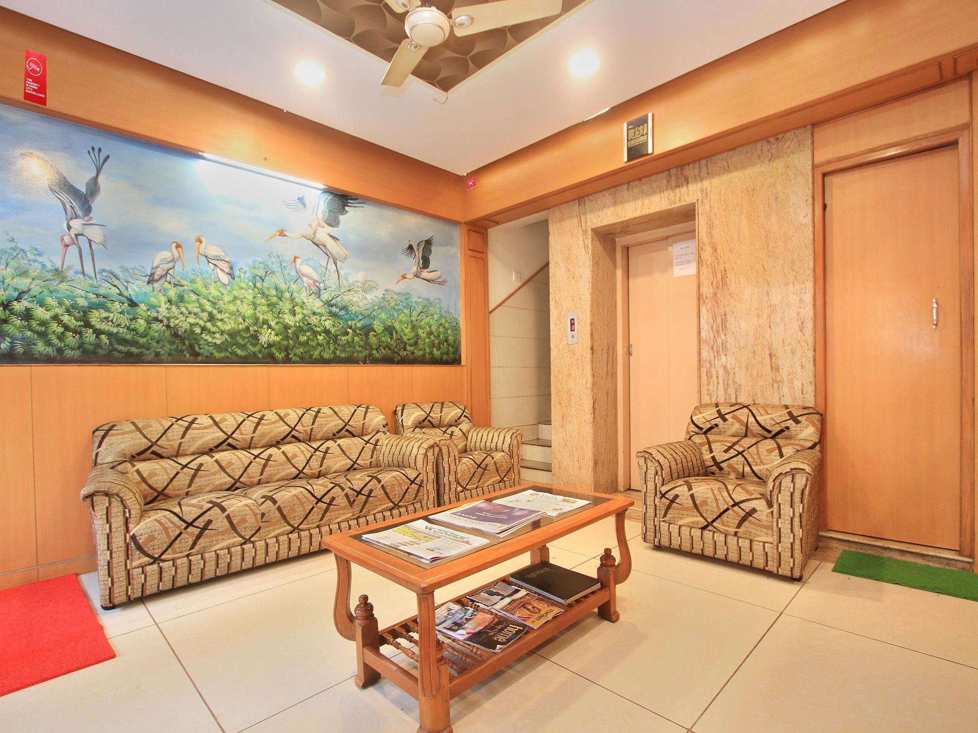 Oyo 9633 Srinidhi Residency Bangalore