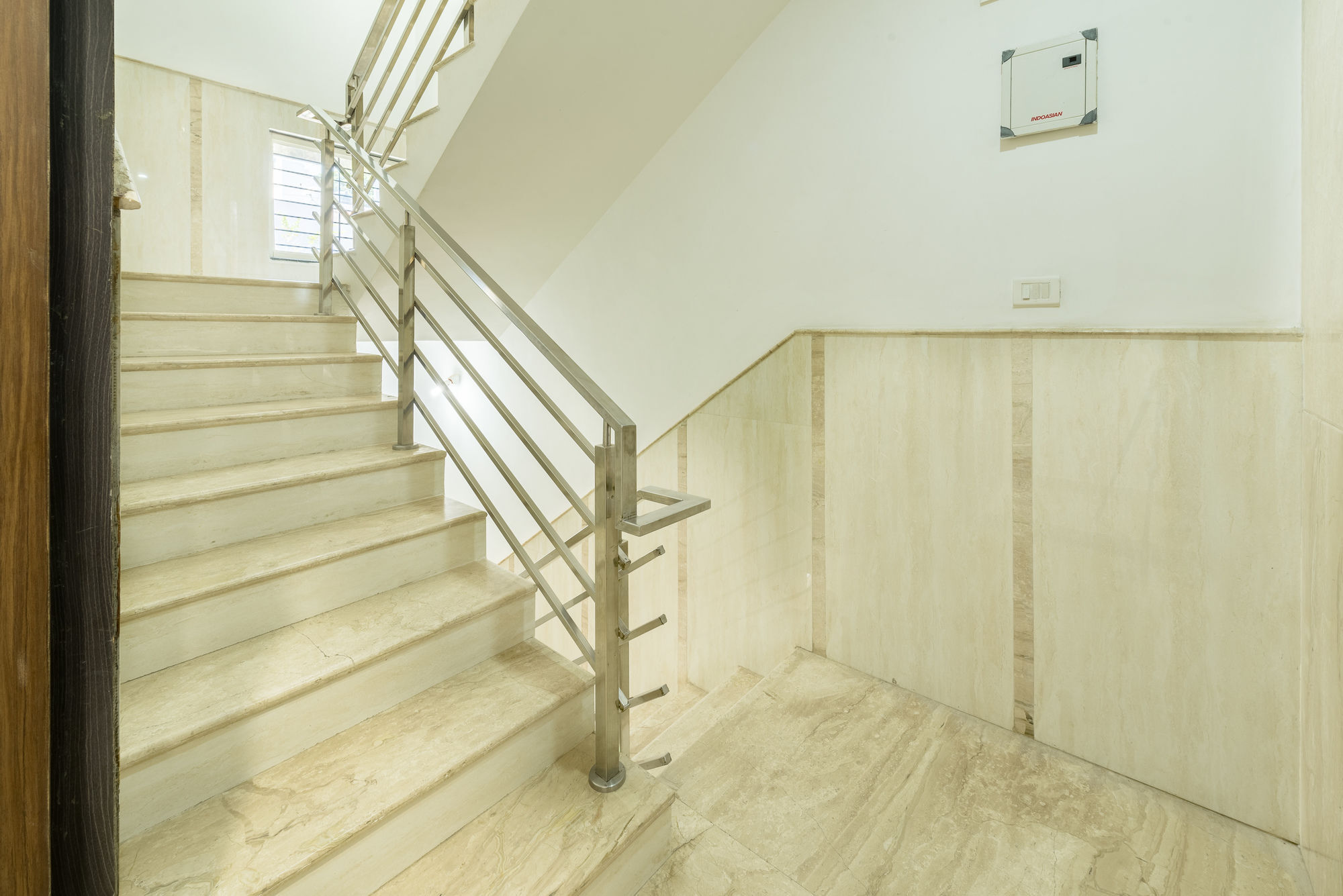Treebo Shree Krishn Comfort 2* Bangalore