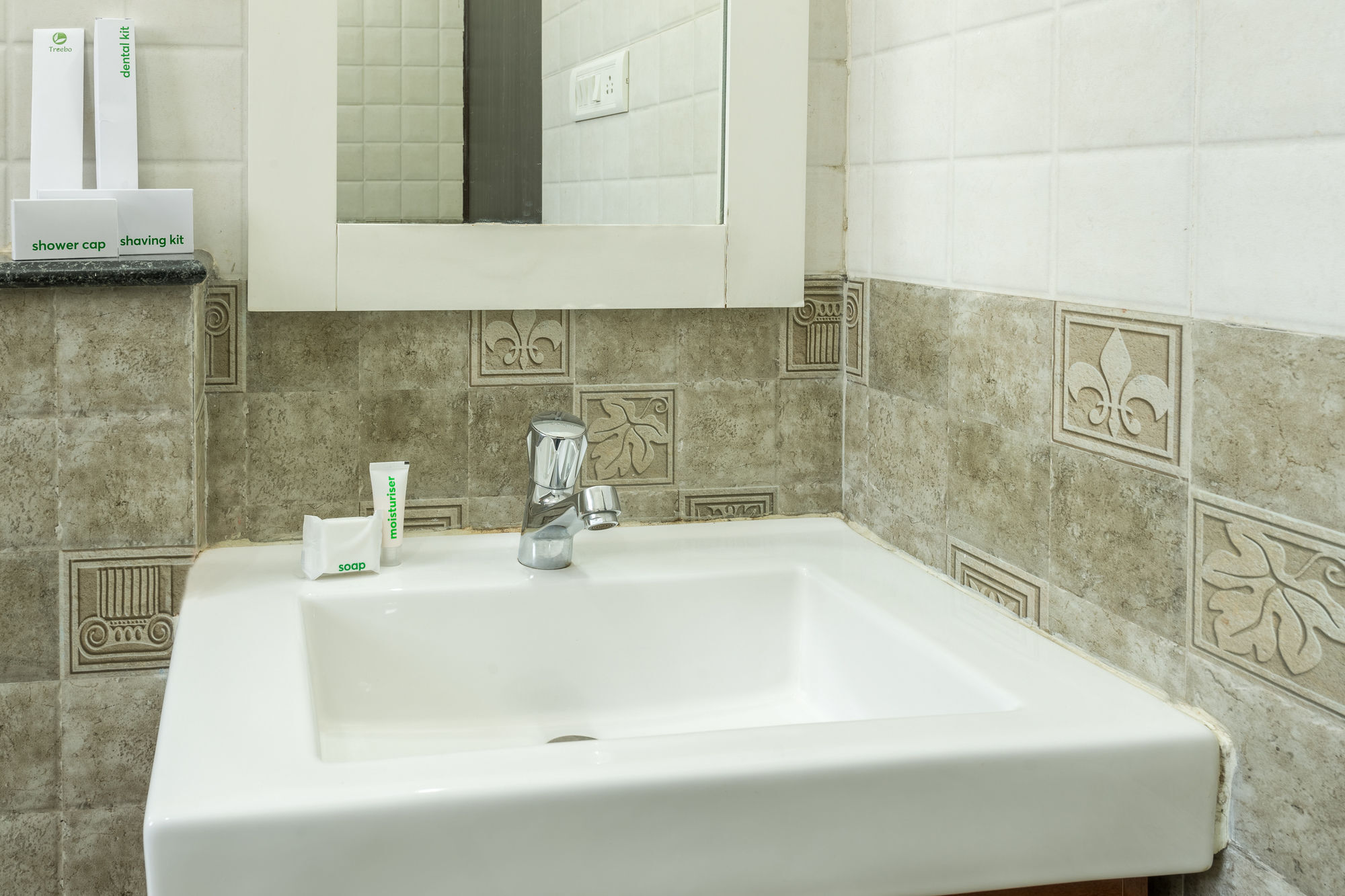 Treebo Shree Krishn Comfort Hotel Bangalore