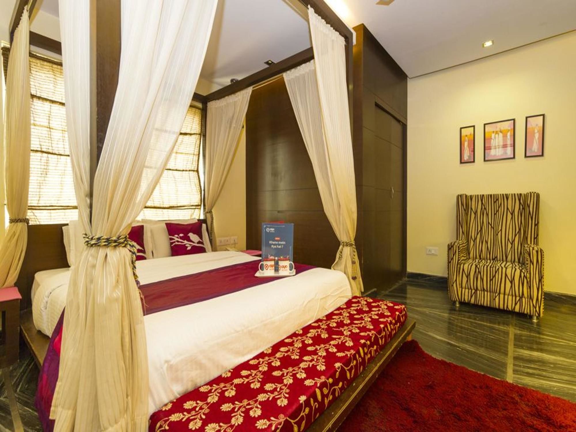 Oyo Rt Nagar Hmt Playground Hotel 3*