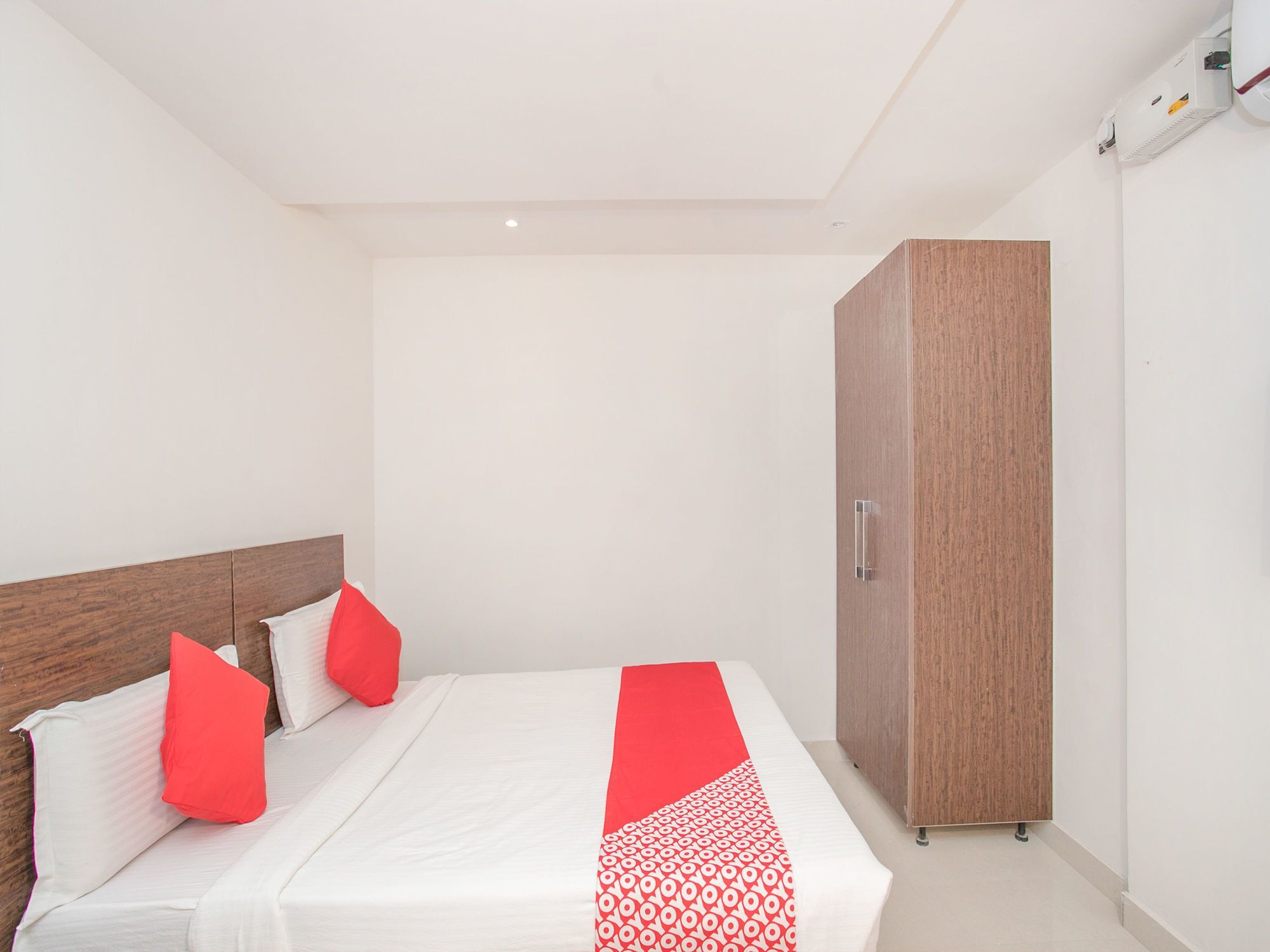 Hotel O Corner Golf View Near Embassy Golf Link Business Park Bangalore