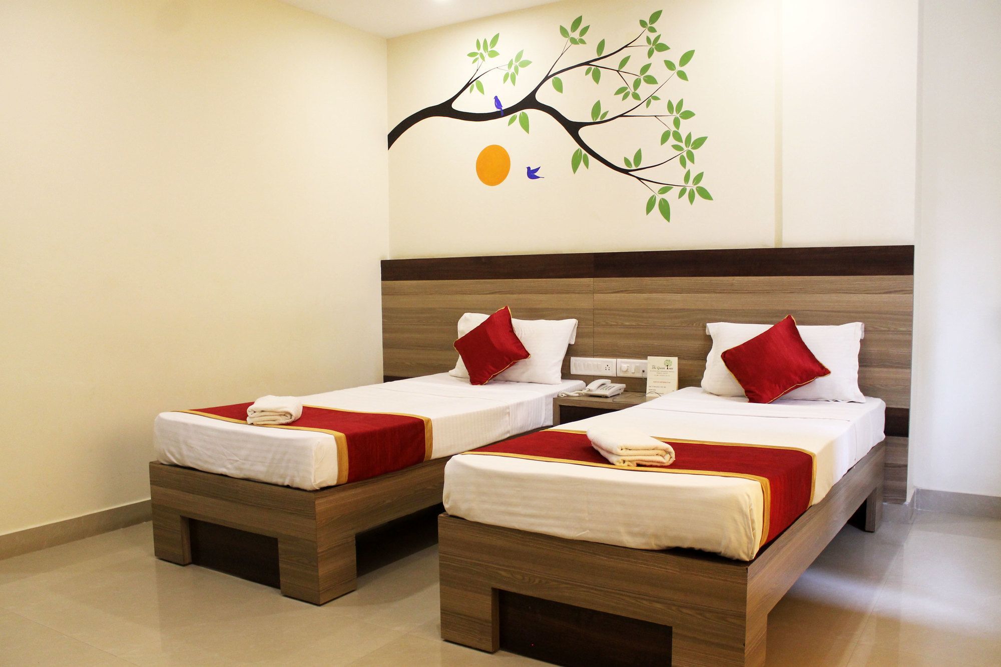 Hotel Trees 3*