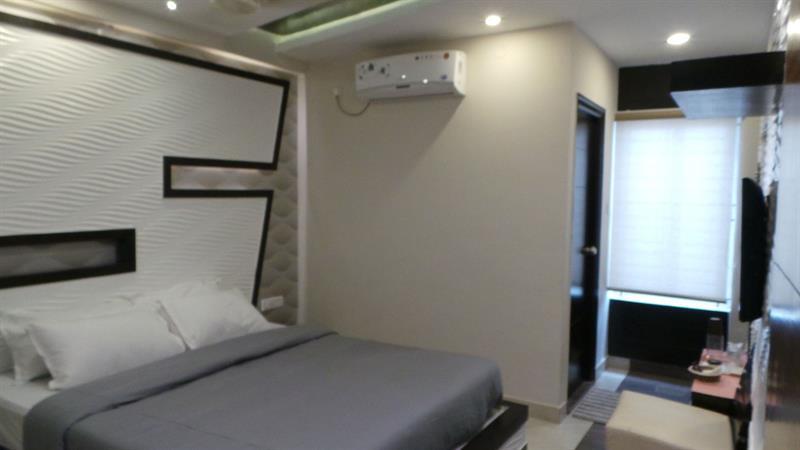 Empark Hotel