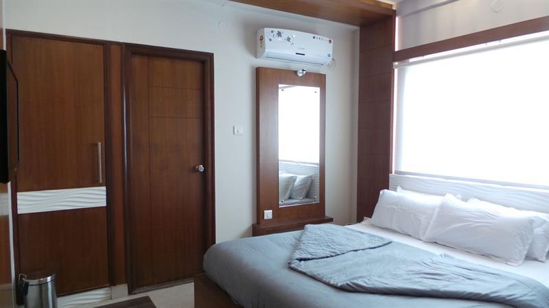 Hotel Empark Bangalore
