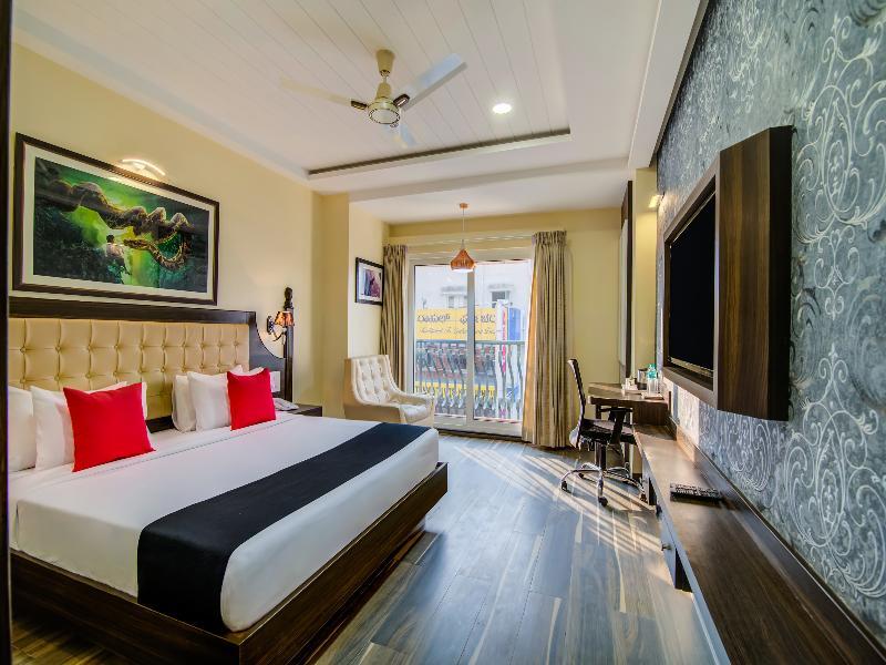 Capital O 18788 Phoenix & Hotel Bangalore