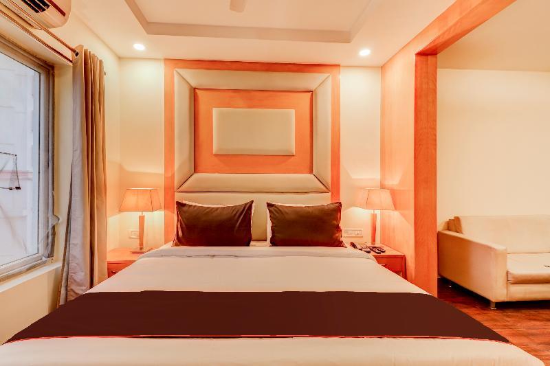 Hotel Collection O 30121 The Mayer 2*