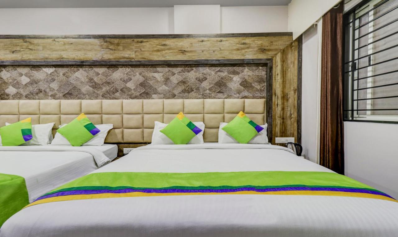 Treebo Sahara 750 M From St Johns Medical College And Hospital Hotel