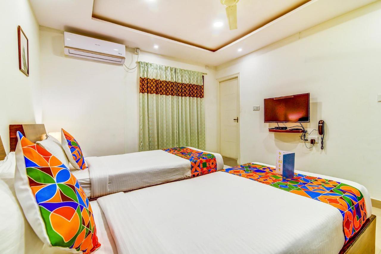Hazel Suites 3*