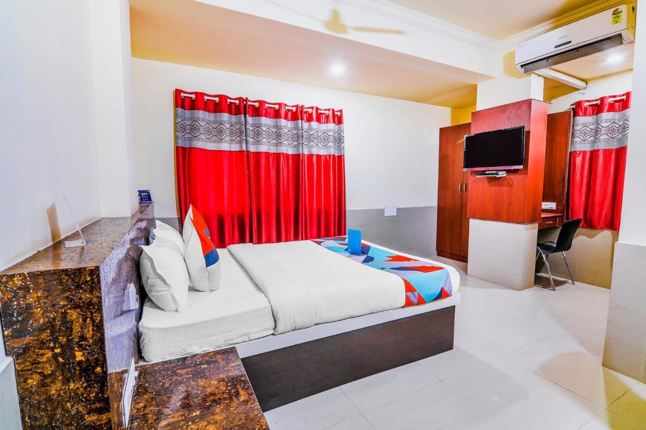 Hotel Fabexpress Grand Krishna Deluxe 3*