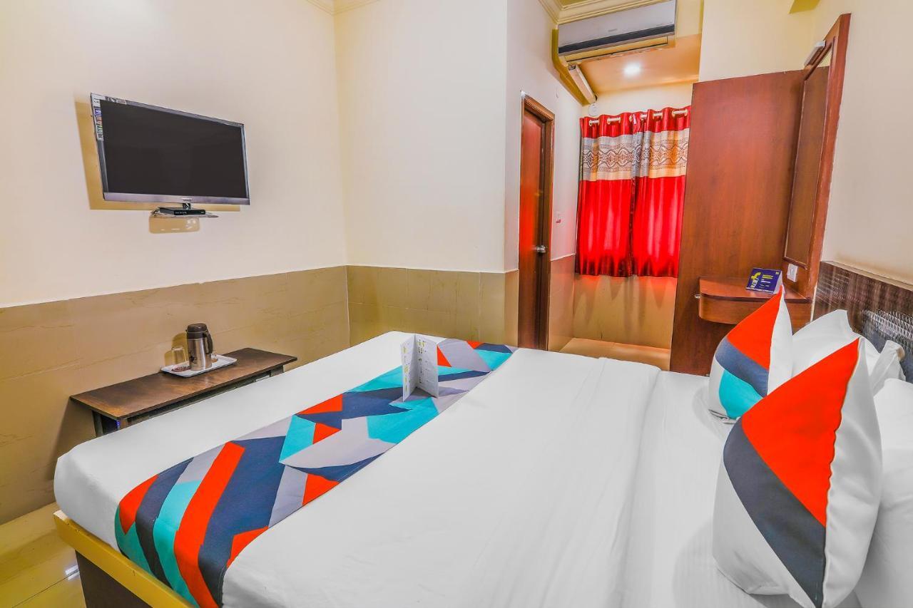 Fabexpress Grand Krishna Deluxe Hotel