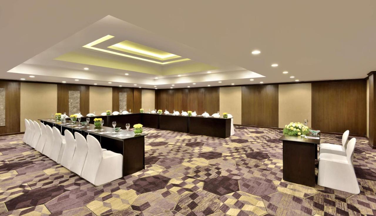 Radisson Blu Atria Hotel Bangalore