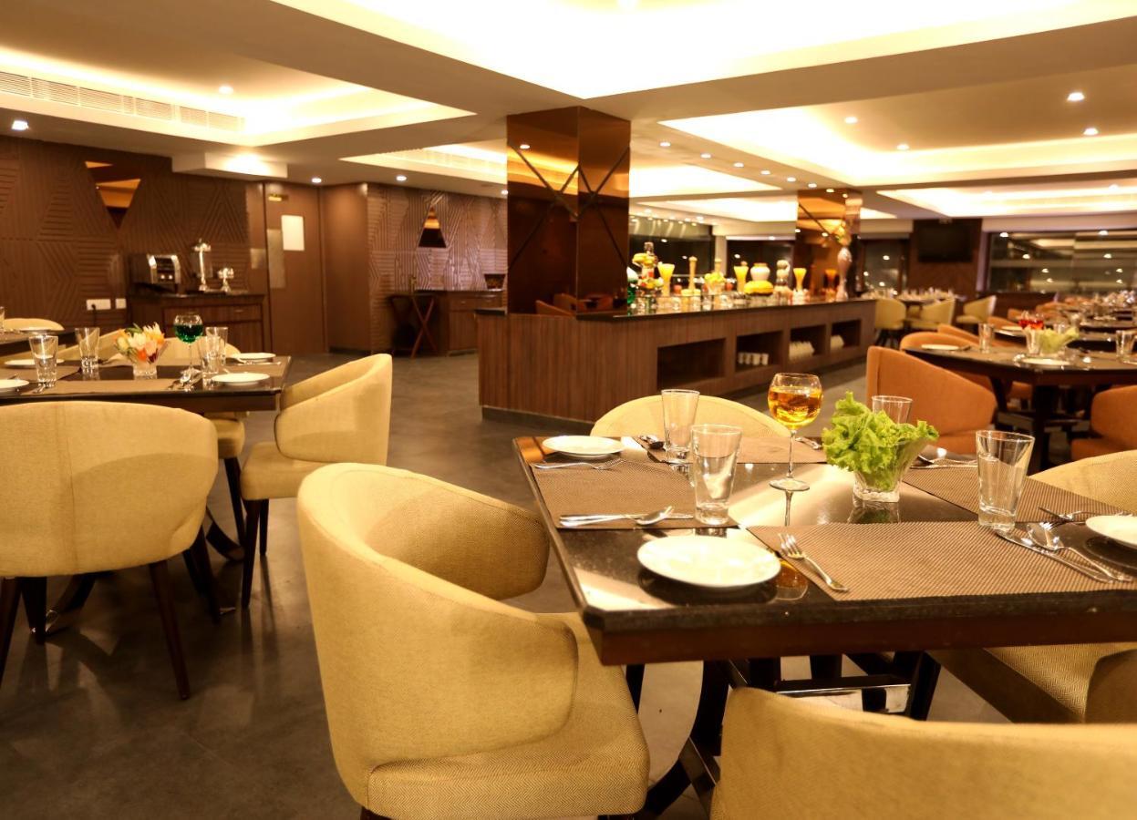 Hotel Shravanthi Sarovar Portico Bangalore