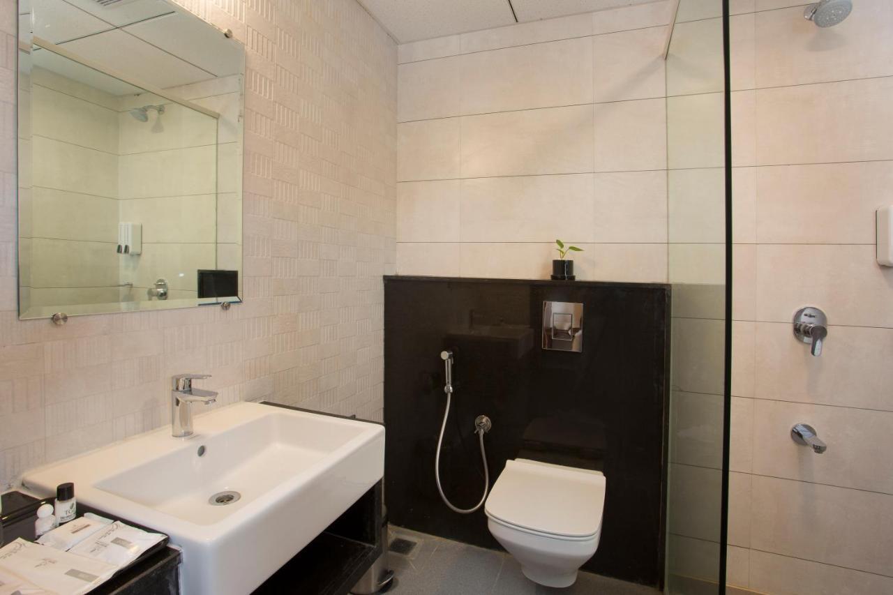De Venetian By Tgi Hotel
