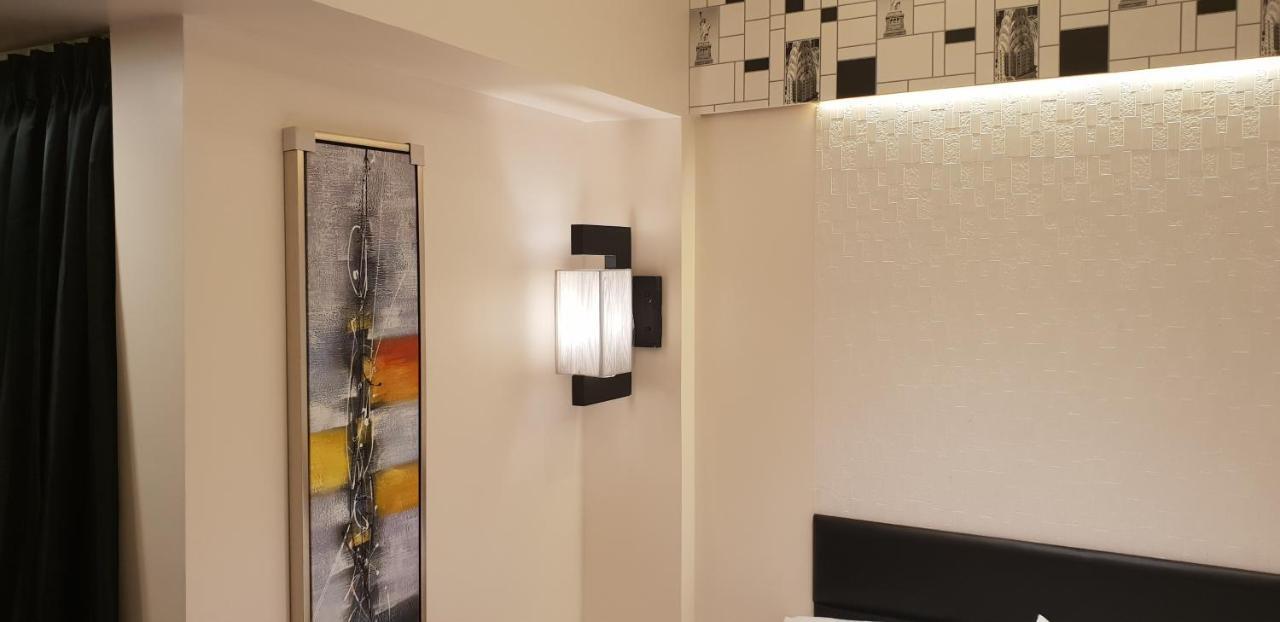 Surya Dev Residency 3* Bangalore