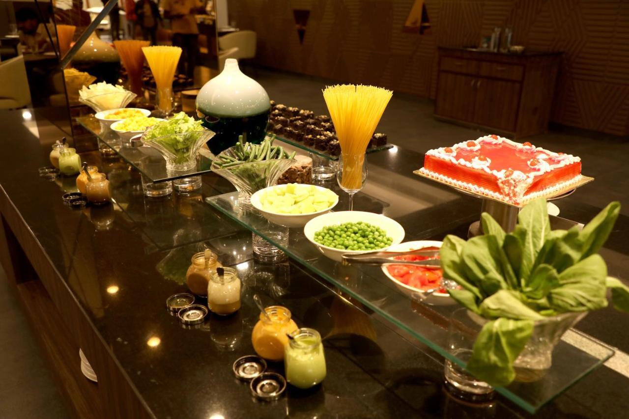 Hotel Shravanthi Sarovar Portico