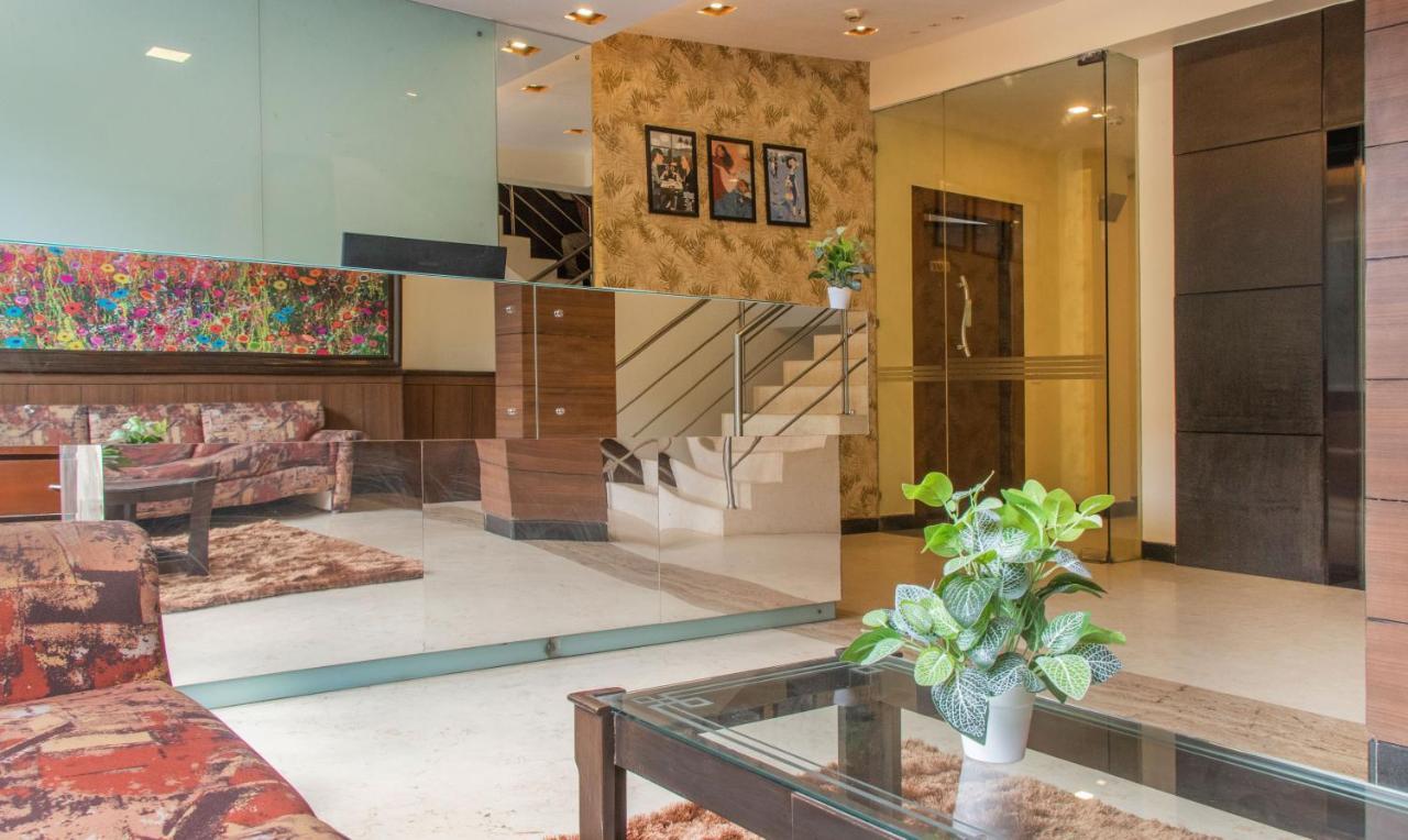 Omatra Infantry Road Hotel Bangalore