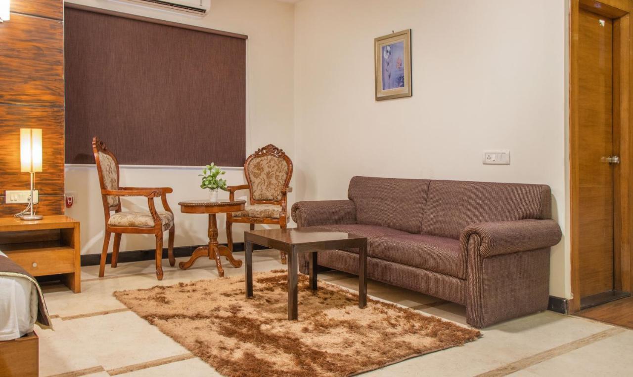 Omatra Infantry Road 3* Bangalore