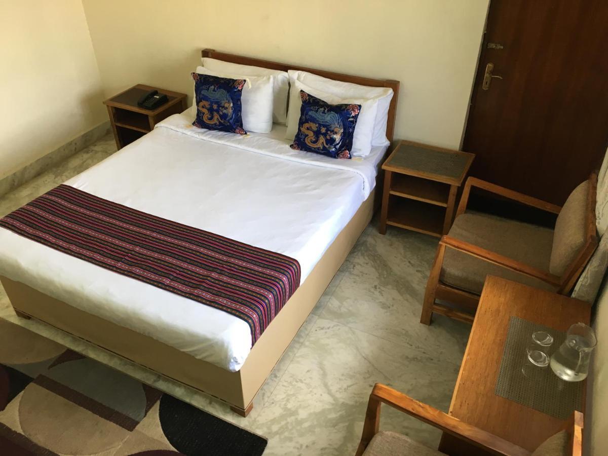 Hotel Himalayan 3*