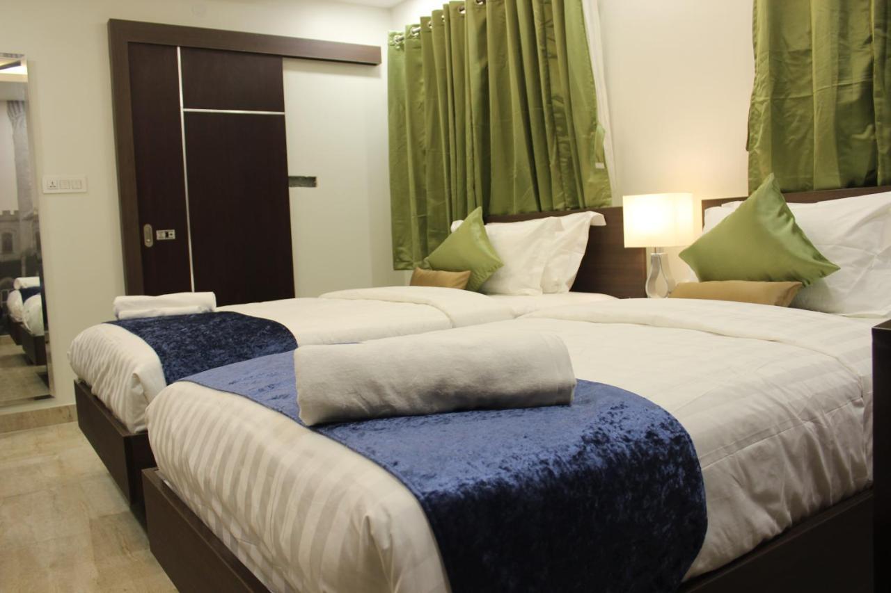 Urban Jade Hotel 4*