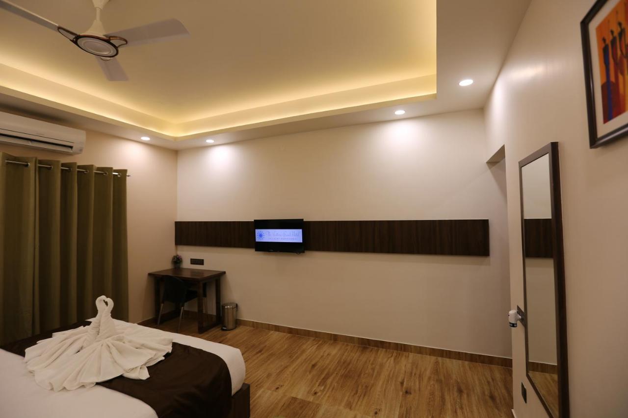 Hotel The Ventura Grand Bangalore