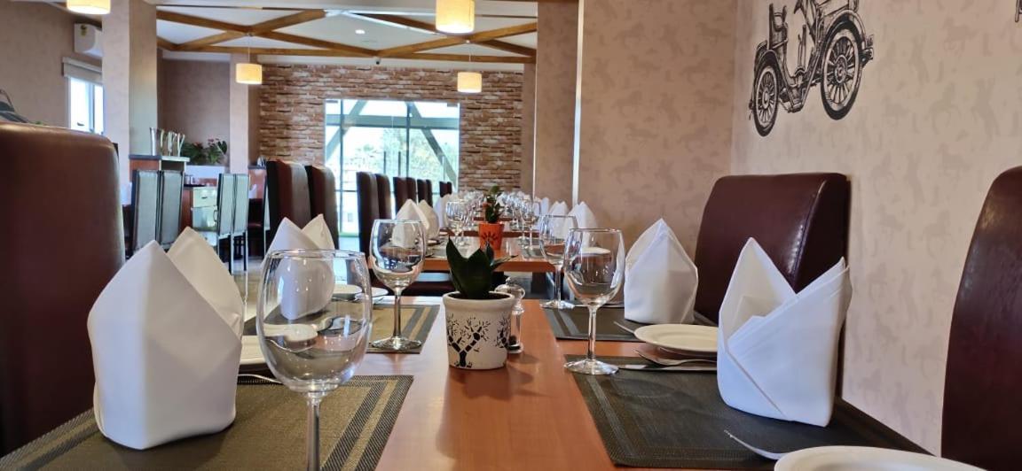 Hotel V One Hotel-ambara Elite 4*