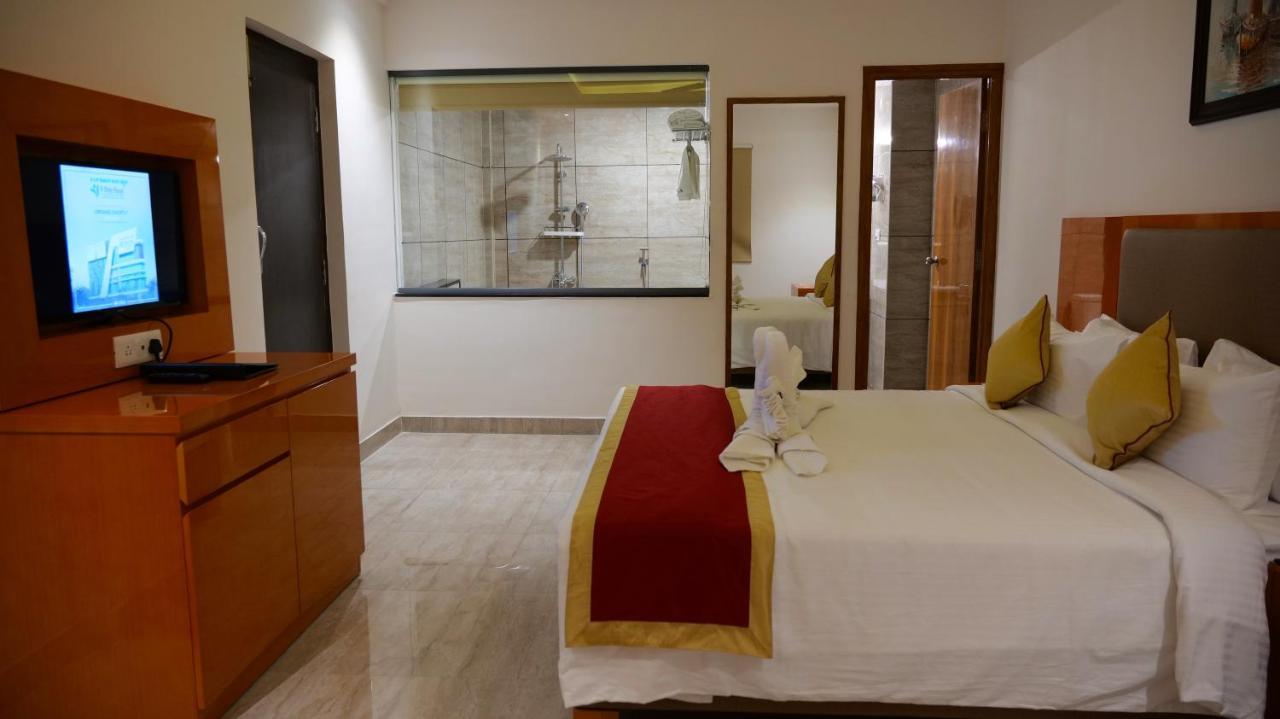 V One Hotel-ambara Elite