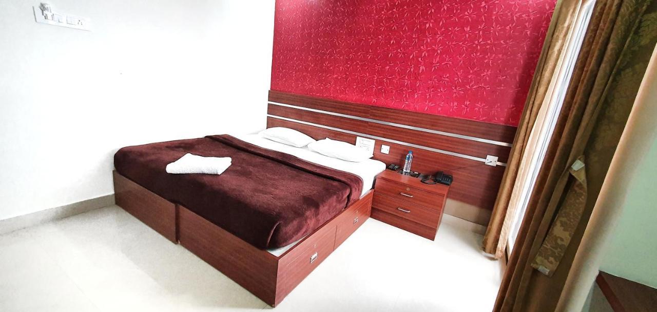 Palm Hotel 3*
