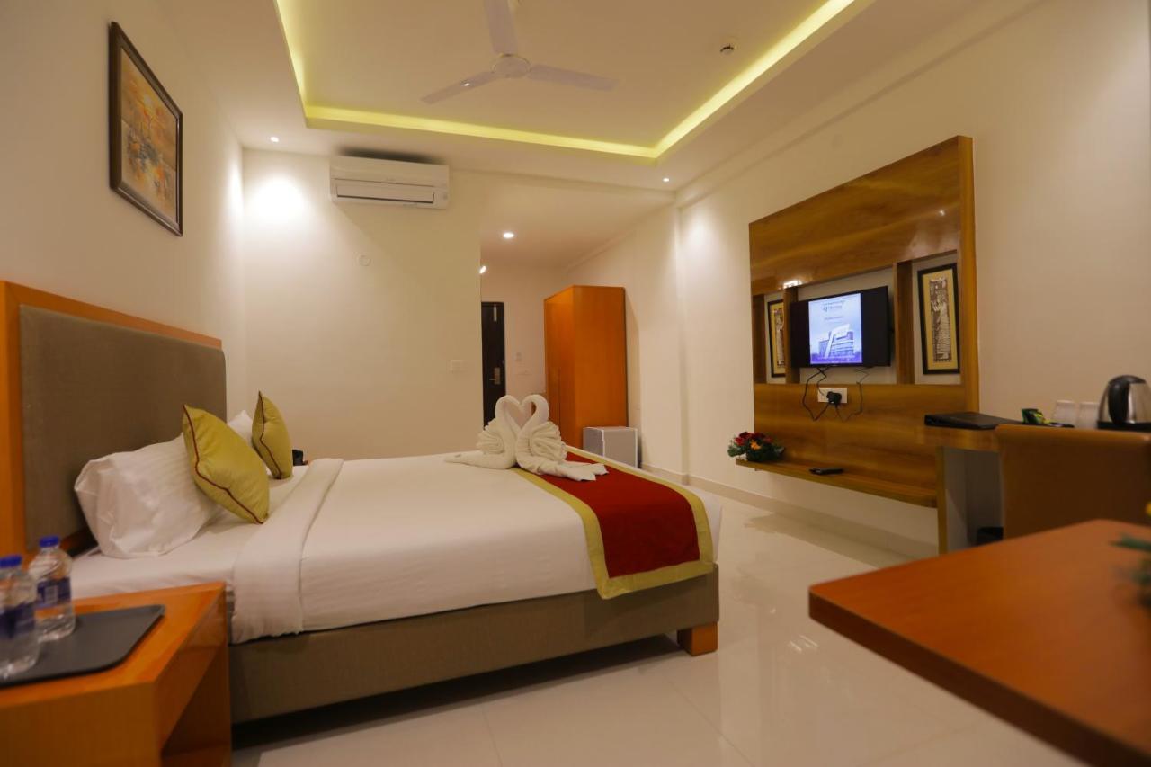 V One Hotel-ambara Elite Hotel