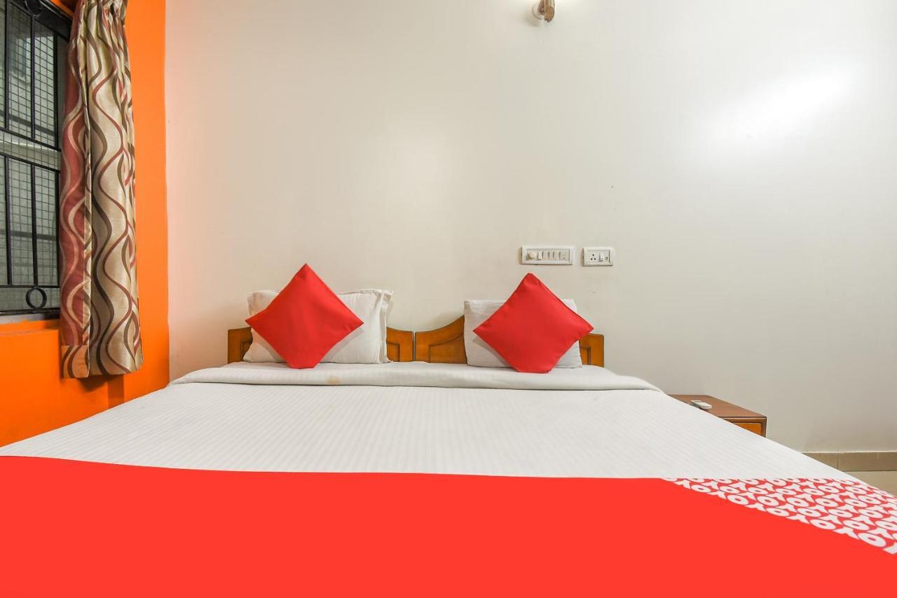 Super Oyo Exotica Near Ragigudda Sri Prasanna Anjaneyaswamy Temple 3*