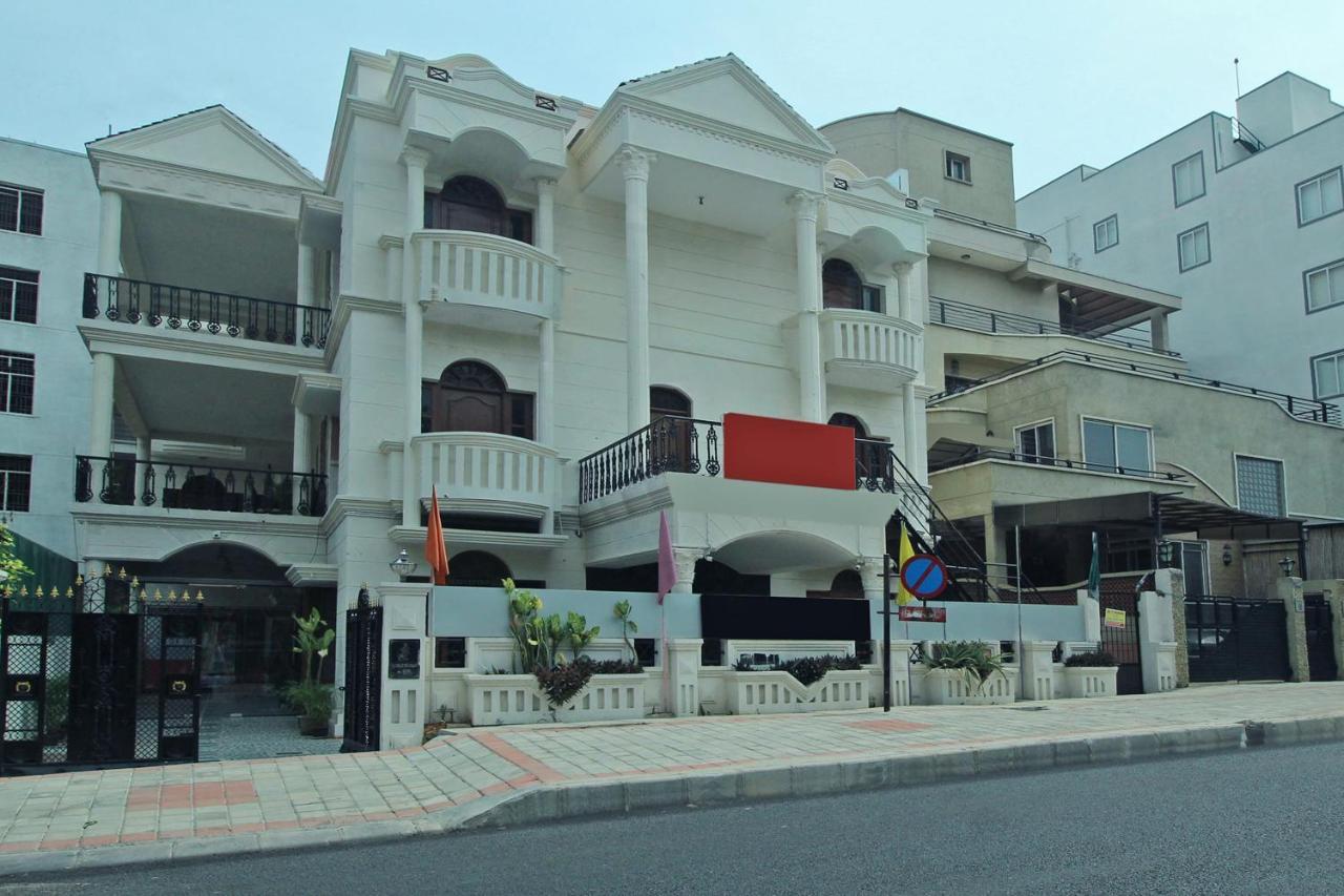 Oyo 37916 Paradise Business 3* Bangalore
