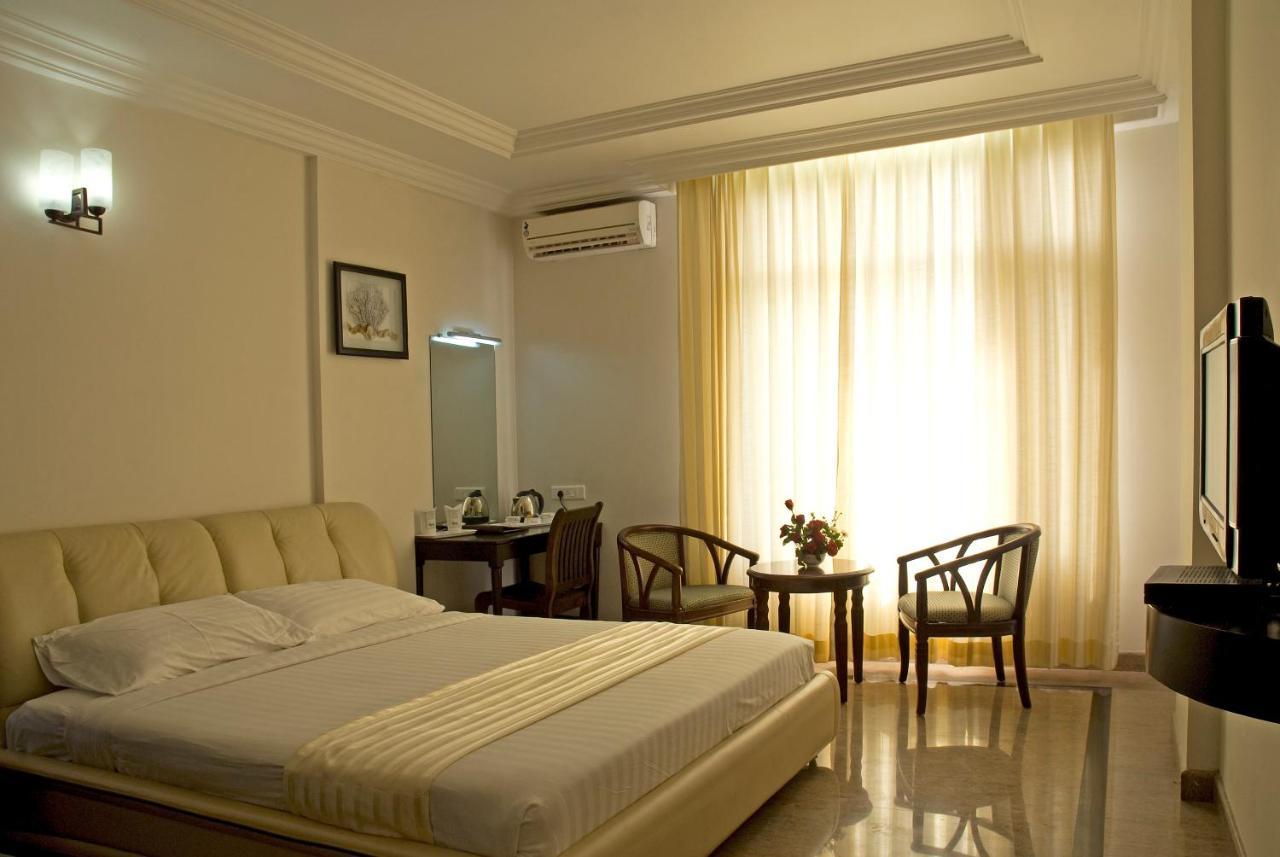 Kr & Convention Centre Hotel 3*