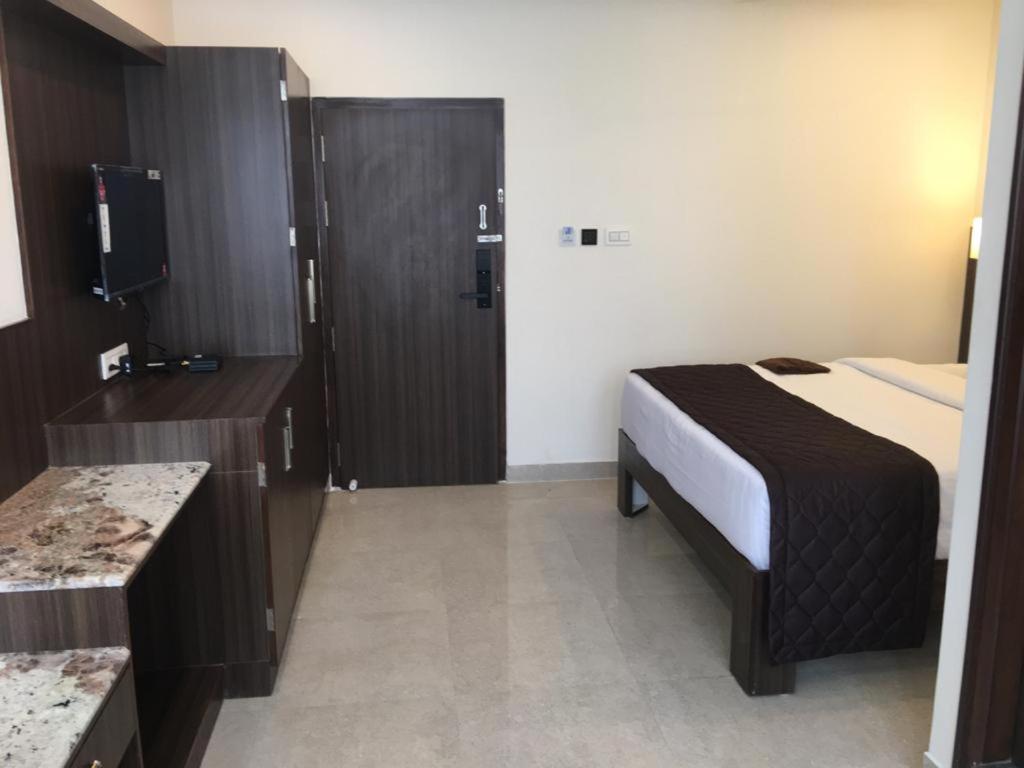 Corporate Park In Hotel Bangalore