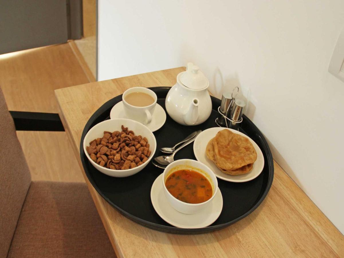 Oyo 71675 New Aishwarya Comforts 3*