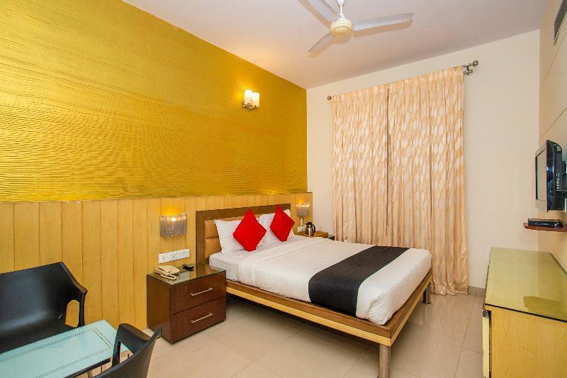 Sandesh Kingston Hotel