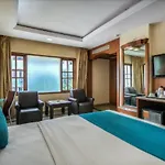 Golden Metro Hotel