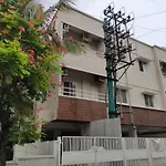 Zebra Suites - Bellflower