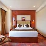 Kingston Hotel