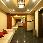 Royal Stay