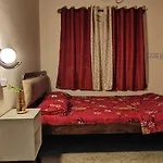 Aarunya Nivas - 10 Mins To Top It Hubs