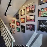 C Suites - Columbus