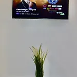 Modern Chic Studio - Near To Metro, Malls - 301